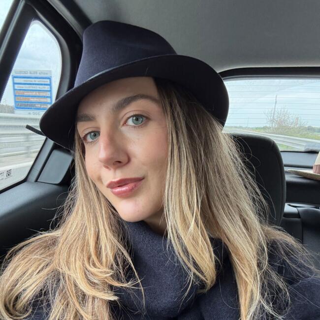Lavoro per babysitter a Bari: Greta