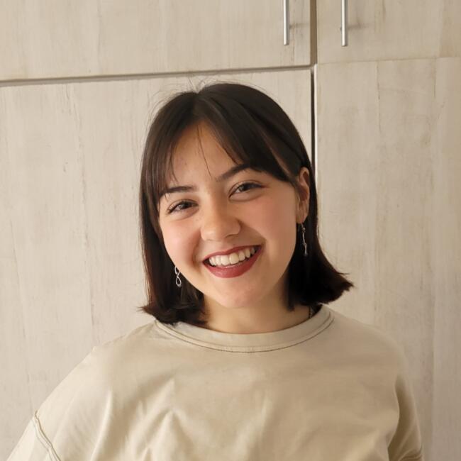 Babysitter in Buenos Aires: Camila Etcheverry