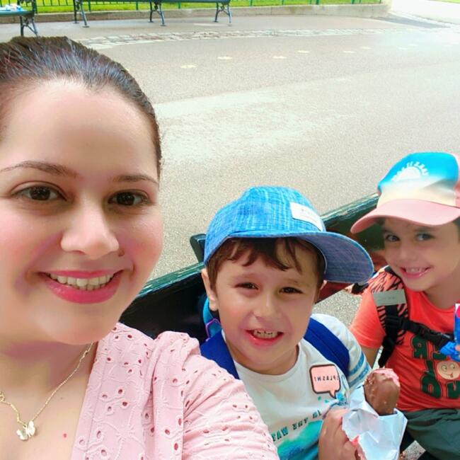 Babysitter Job in Wien: Amina