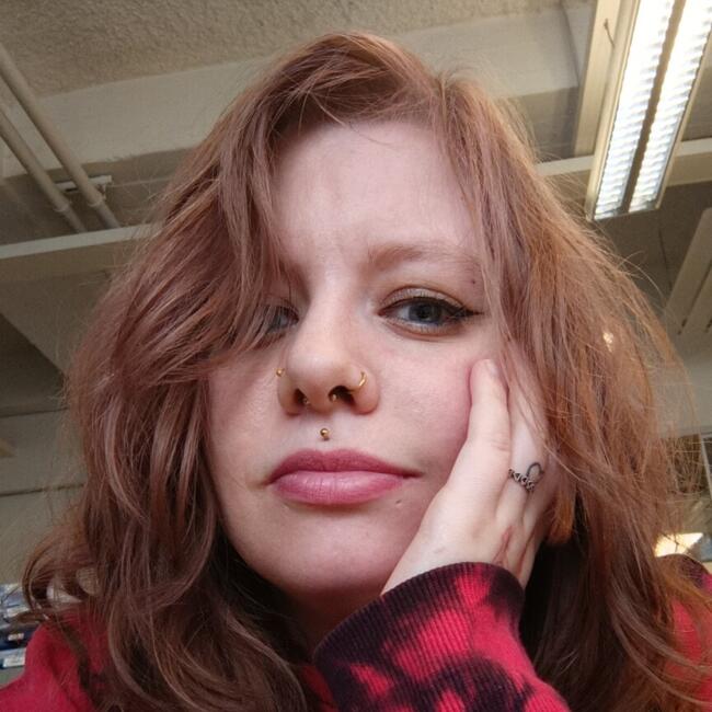 Babysitter in Saint-Gilles: Elise