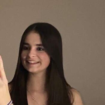 Babysitter in Saint-Jean-de-Védas: Rose