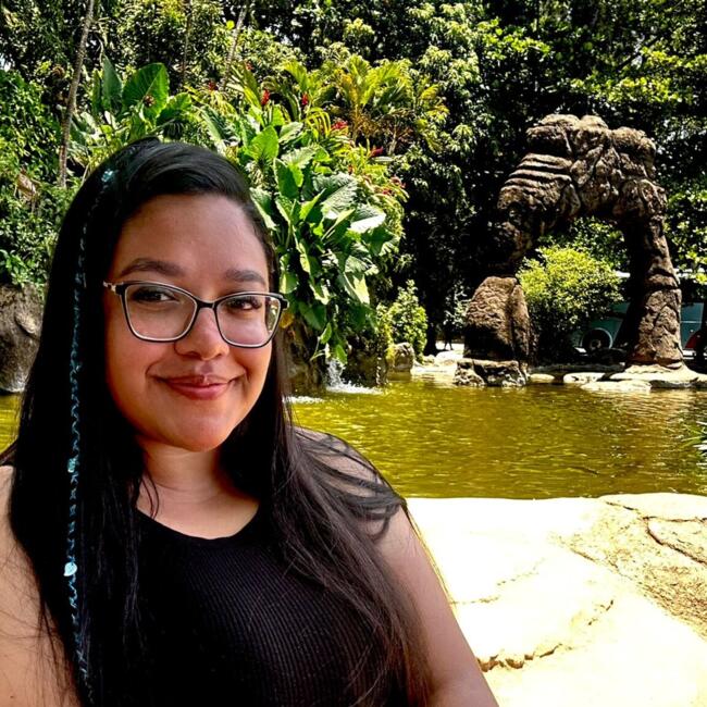 Babysitter in Franca: Jacqueline