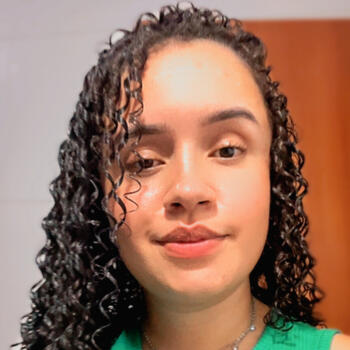 Babysitter in Uberlândia: Maria Eduarda