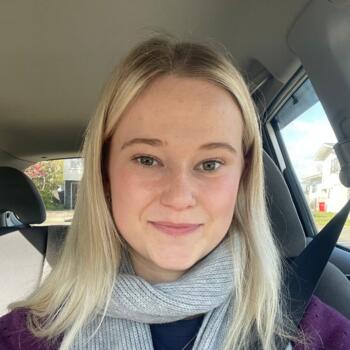Babysitter in Nelson: Pearl