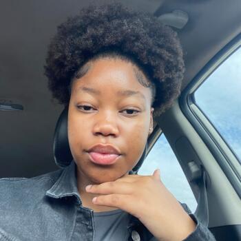 Babysitter Pretoria: Abongile