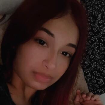 Babysitter in Long Beach: Victoria