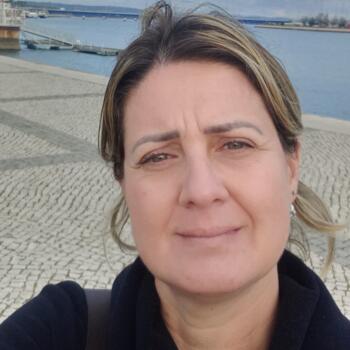Babysitter στην περιοχή Πόρτο: Maria Tereza