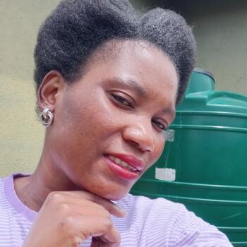 Nanny Richards Bay: Lindiwe