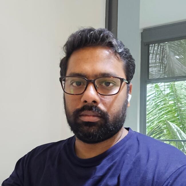 Singapore Island的临时保姆工作: Manoj