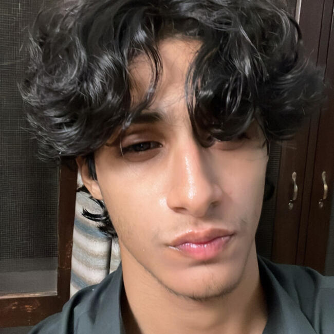 Babysitter in Karachi: Hammad Hamid