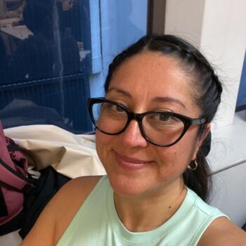 Babysitter Auckland: Lorena