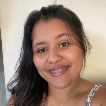 Babysitter Cuiabá: Thayna