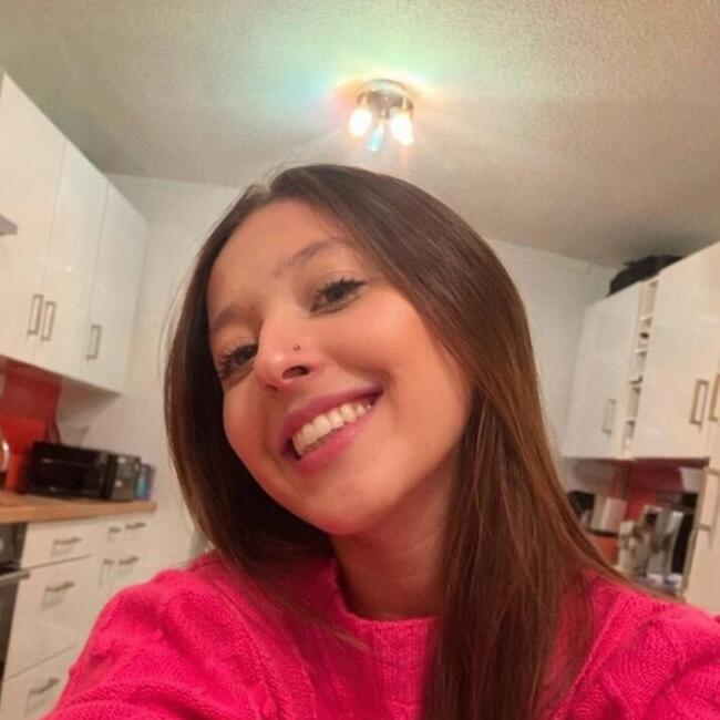 Babysitter in Peterborough: Clara