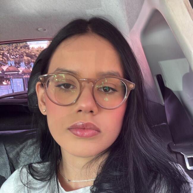 Babysitter in São Paulo (São Paulo): Yasmin