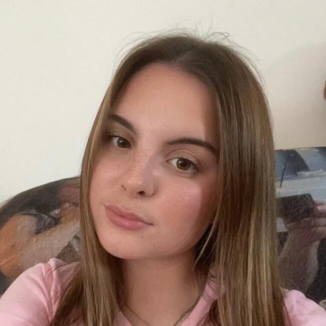 Babysitter in Nœux-les-Mines: Lisa