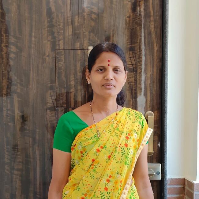 बम्बई में आया: Vrunda