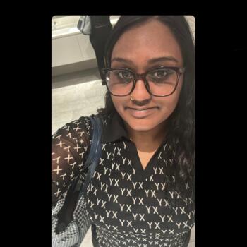 Babysitter Singapore Island: Sharen