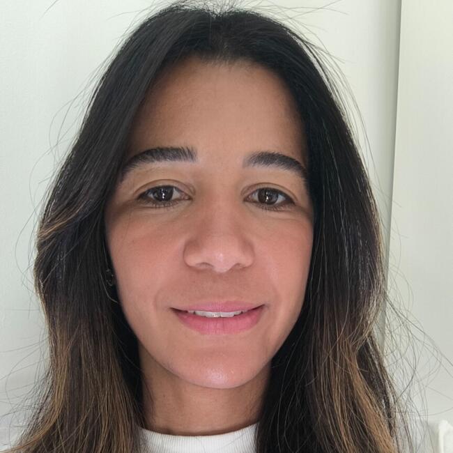 Babysitter in São Paulo (São Paulo): Karine