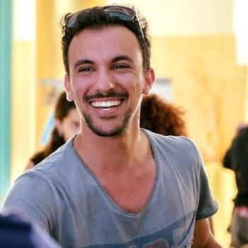 Γονέας Περιστέρι: Μιχάλης