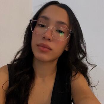 Babysitter in Cuiabá: Júlia Fernanda