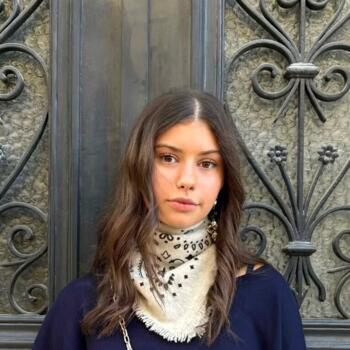 Baby-sitter à Bordeaux: Louise