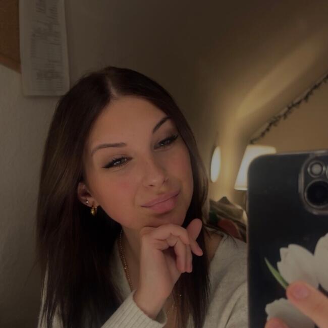 Babysitter in Hamburg: Lisa