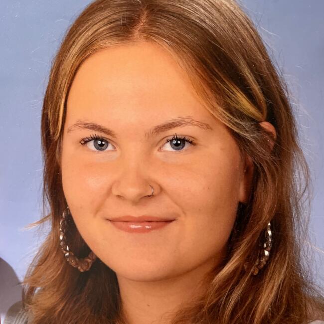 Babysitter in The Hague: Annika