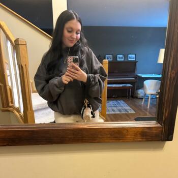 Baby-sitter in Calgary: Anna