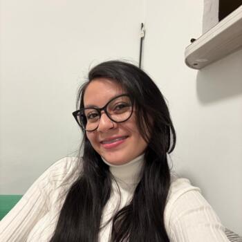 Canguro en Olot: Valentina