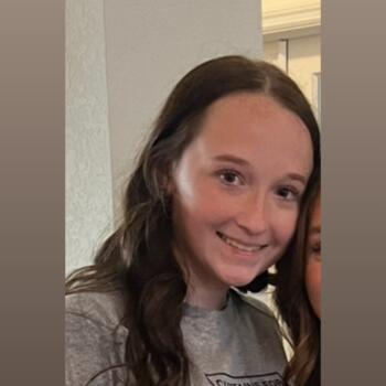 Babysitter in Cape Coral: Ella