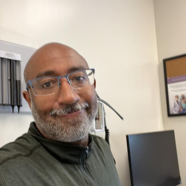 Babysitting job in Tijuana: Jay