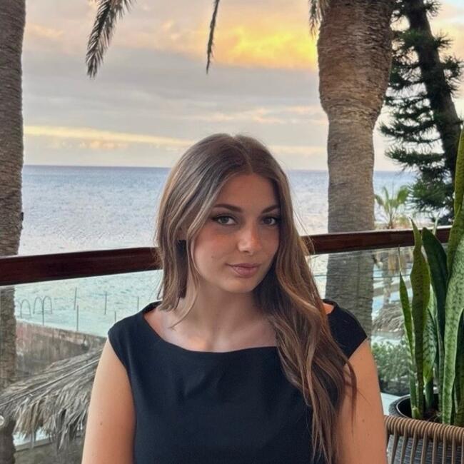 Babysitter in Les Pavillons-sous-Bois: Gaëlle