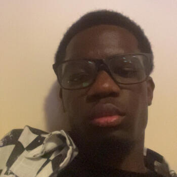 Babysitter in Vigneux-sur-Seine: Caleb
