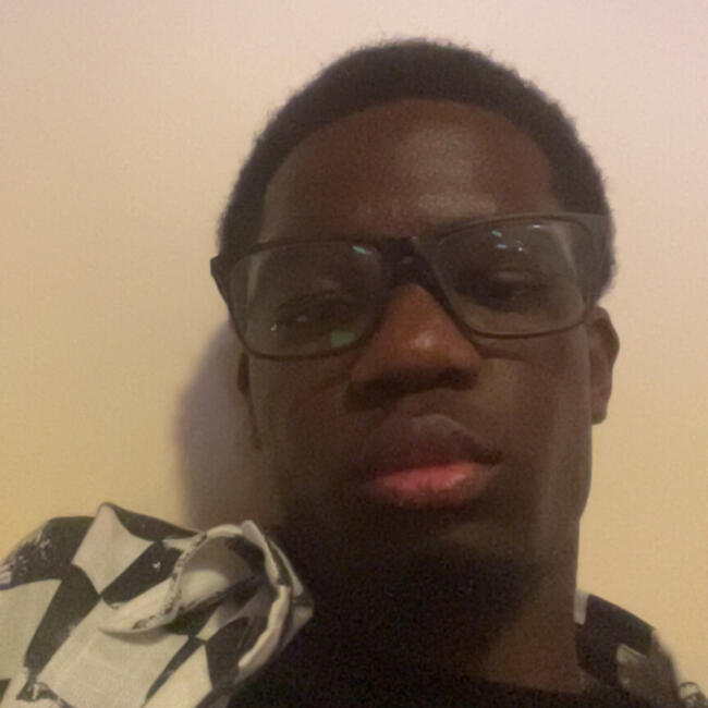 Babysitter in Vigneux-sur-Seine: Caleb