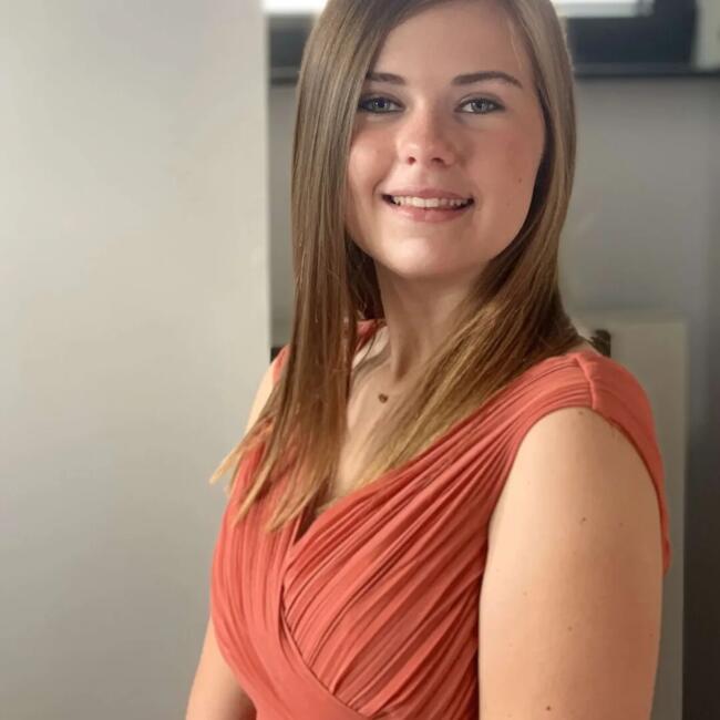 Babysitter in Heist-op-den-Berg: Yenthe