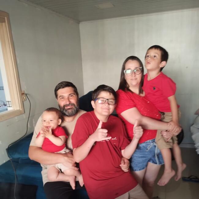 Babysitting job in Canoas: Karen