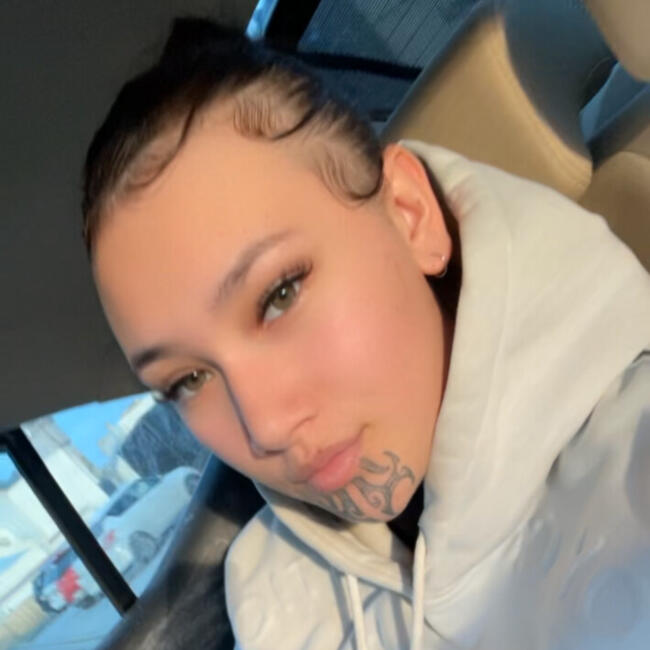 Babysitter in Hawera: Lily