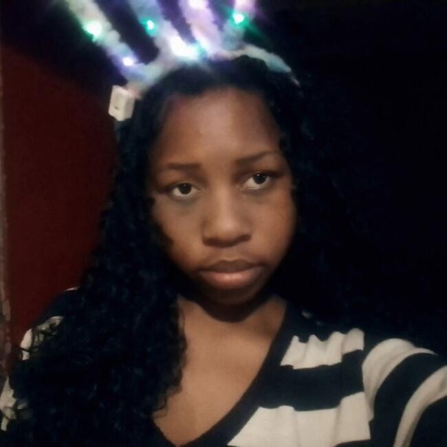 Babysitter in Kraaifontein: Angel