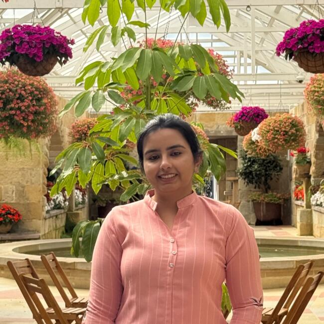 Babysitter in Hobart: Harpreet