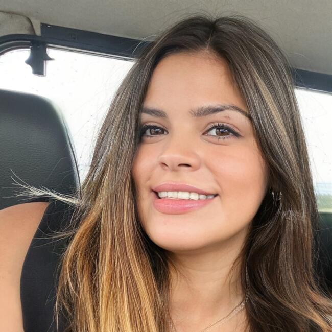 Niñera en Necochea: Noelia