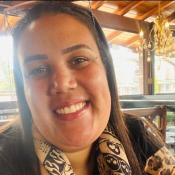 Babysitter Praia Grande: Bianca