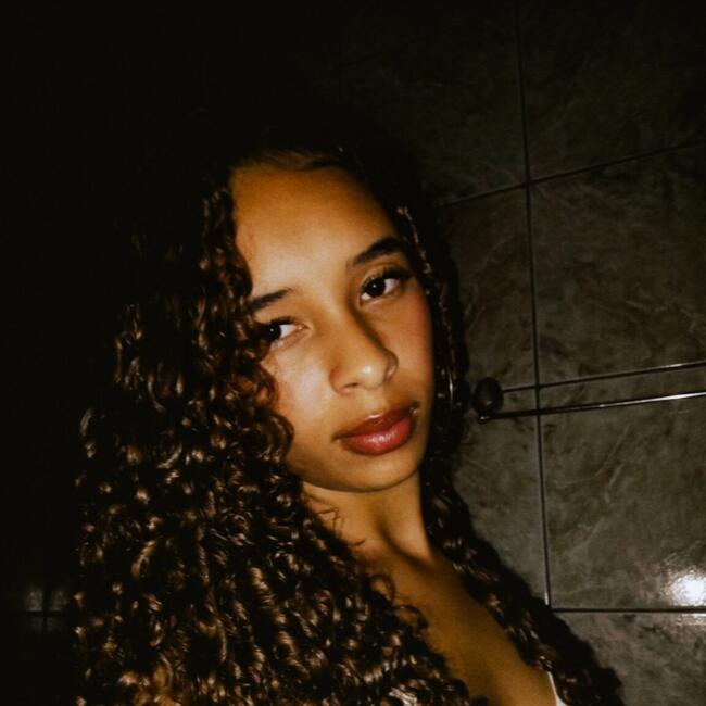 Babá em Contagem: Isadora