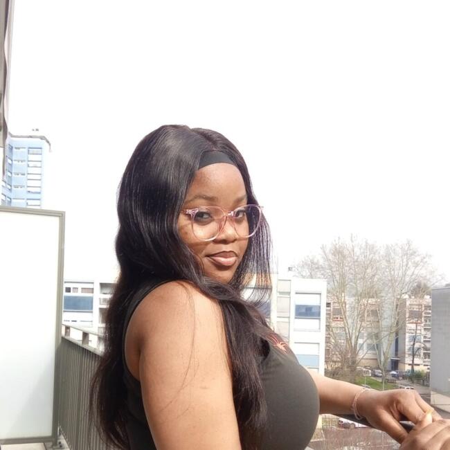 Babysitter in Rambouillet: Yvana