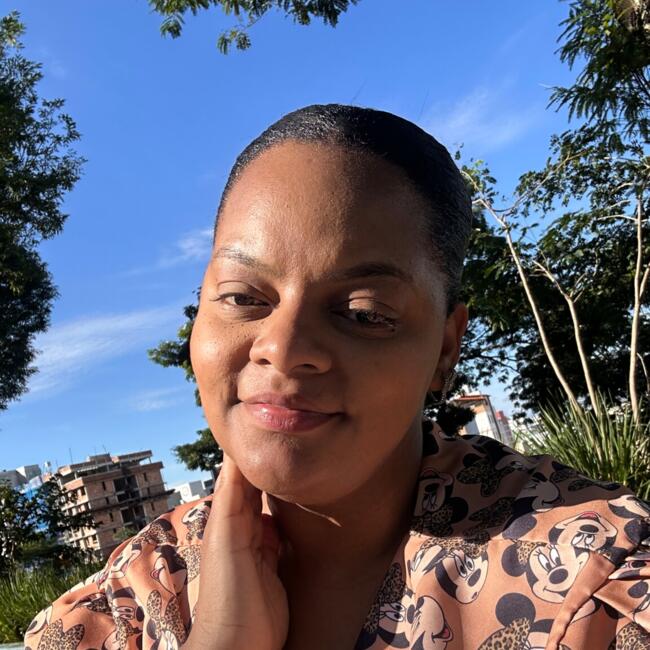 Babysitter in Belo Horizonte: Luane DO CARMO