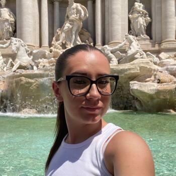 Babysitter Roverbella: Giulia
