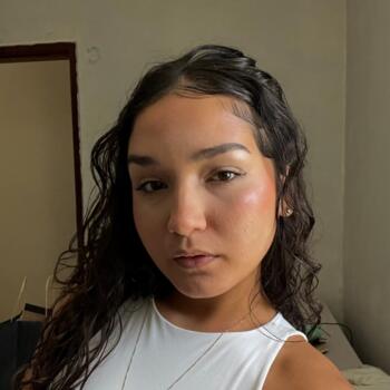 Babysitter in Palhoça: Karolaine