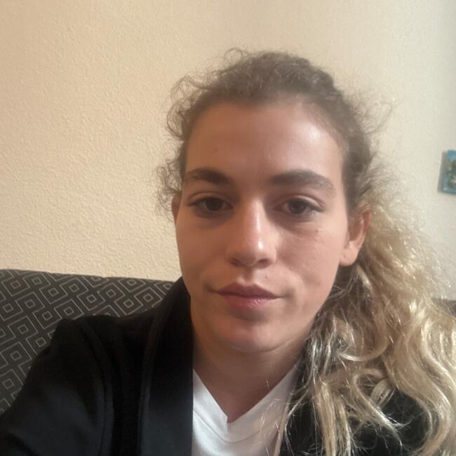 Nanny in Portiragnes: Kymberley