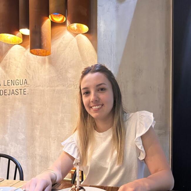 Niñera en Montevideo: Cinthia