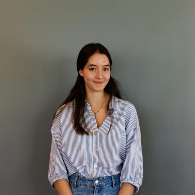 Babysitter in Blainville-sur-Orne: Eloïse