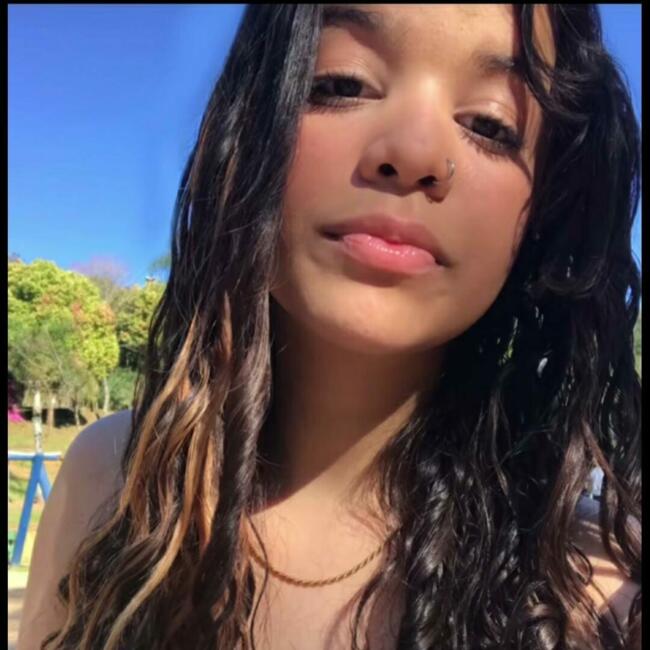 Babysitter in Caxias do Sul: Djeniffer